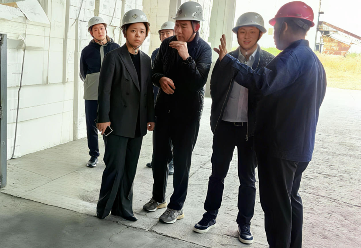 aggame����������ί��ǡ����³���һ�и�ɽ����ï���ָ��